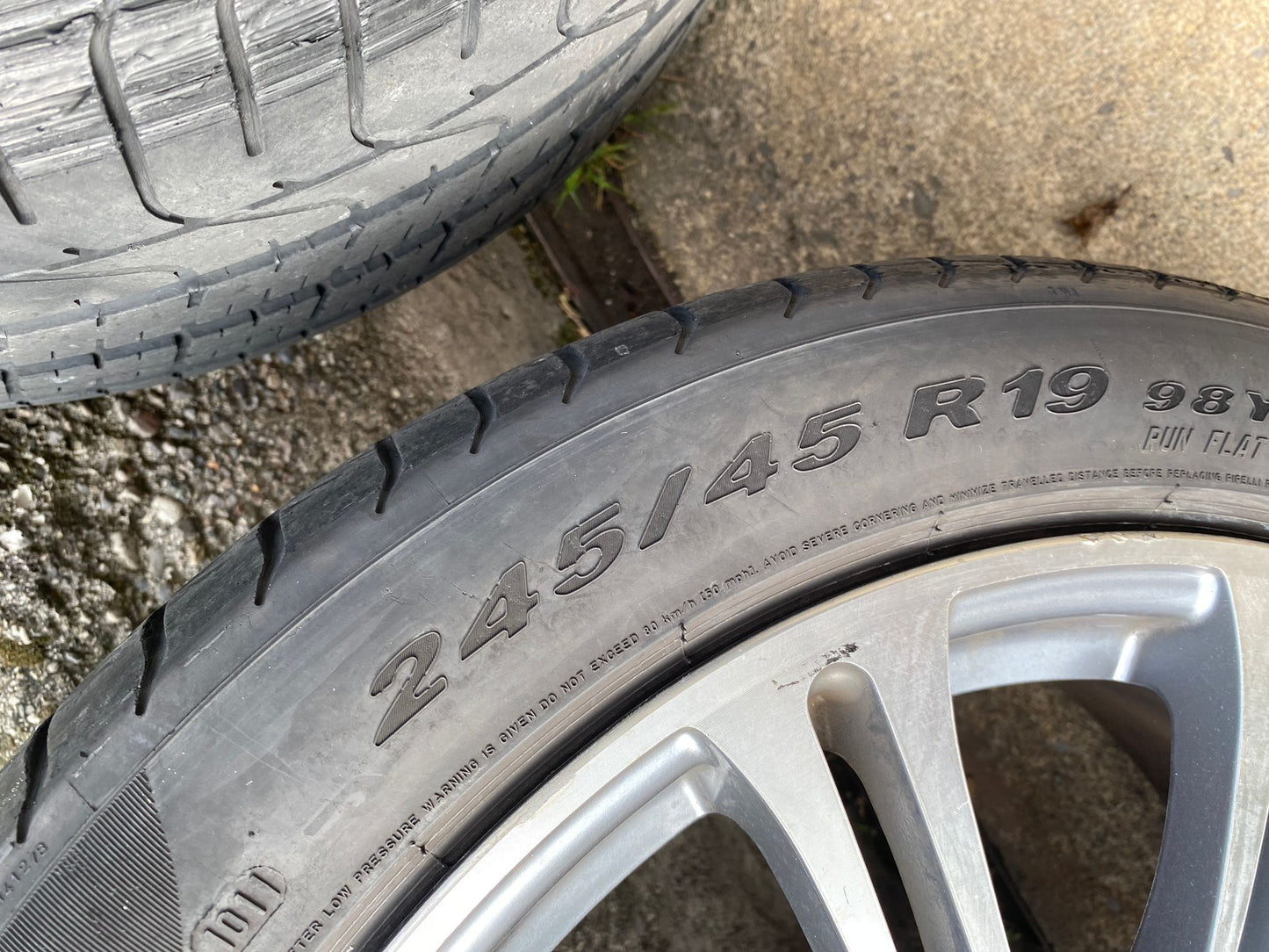 CERCHI PER BMW GOMMATI PIRELLI PZERO 245/45/19